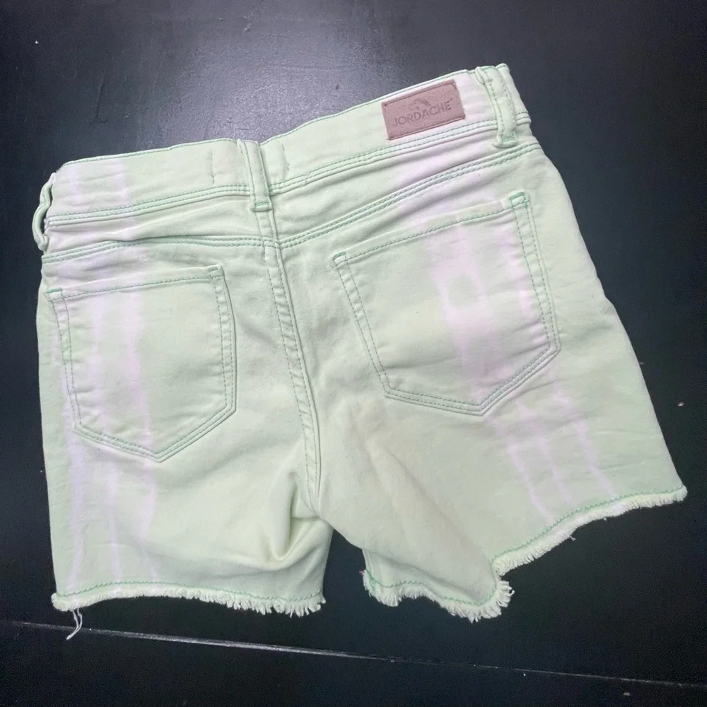 💕Bundle 3 for $20 Jordache Girls Green Denim Shorts 8